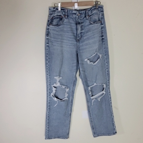 American Eagle Distressed Light Blue Jeans Missing Size Tag Waist Flat 17" - Picture 1 of 10